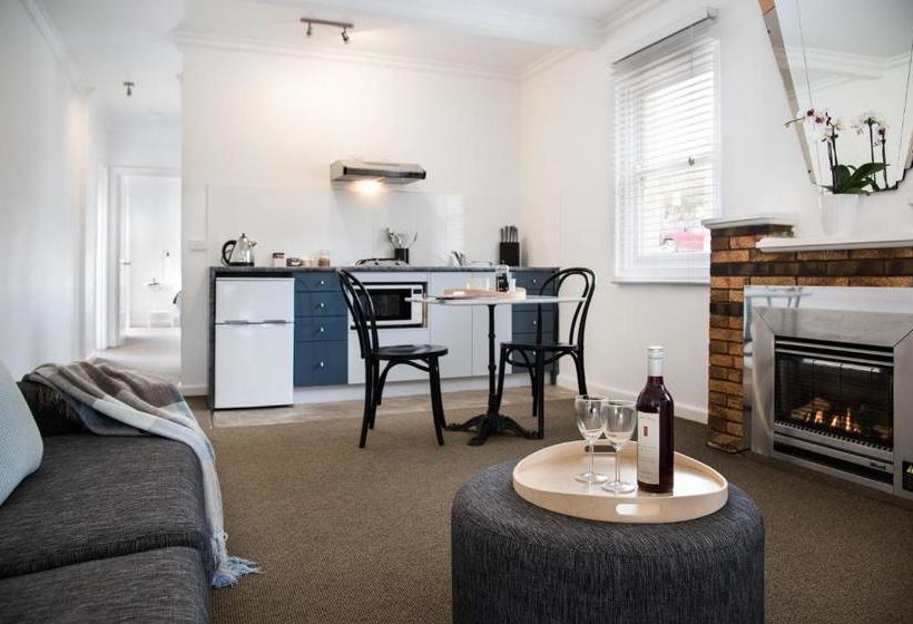 Lake Daylesford Apartment 6