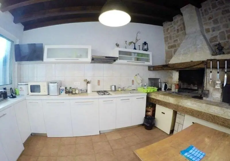 Pensió Vila Lacman