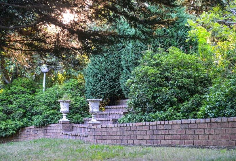 Chatelaine Valley Views