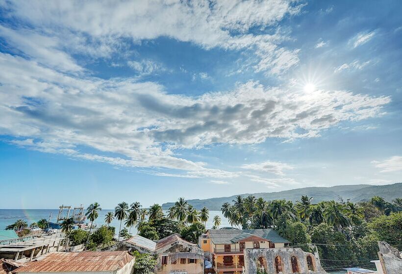 Hotelli L'auberge Du Vieux Port