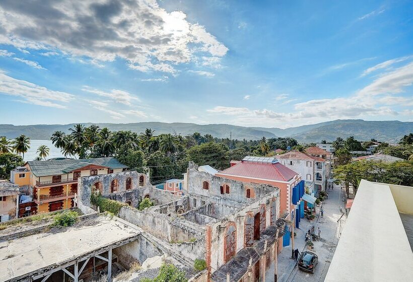 Hotelli L'auberge Du Vieux Port