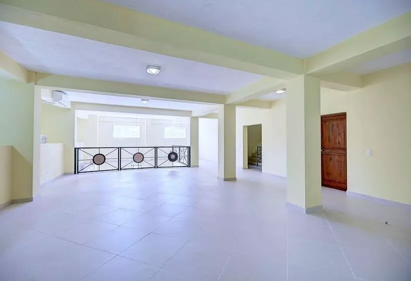 هتل L'auberge Du Vieux Port