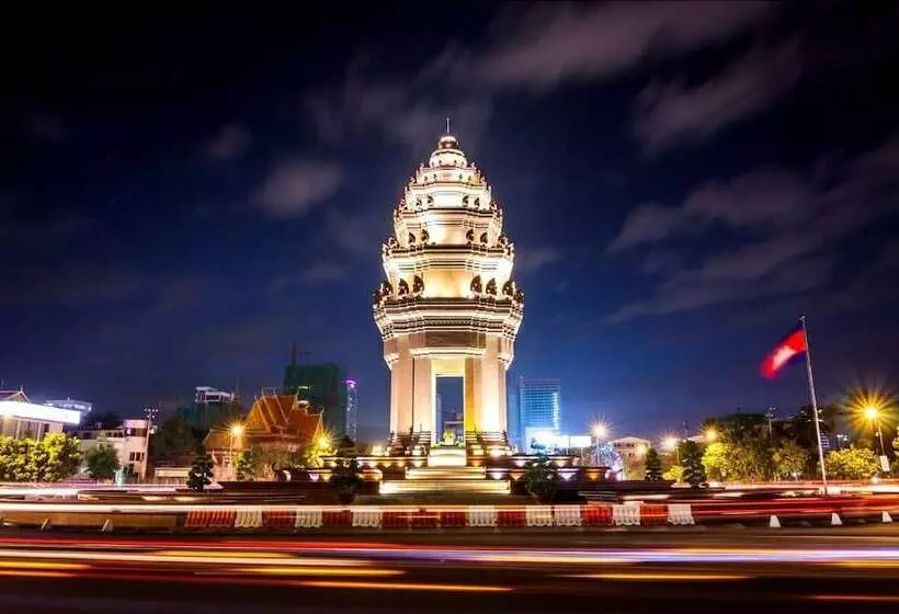 Lcs Hotel & Apartment