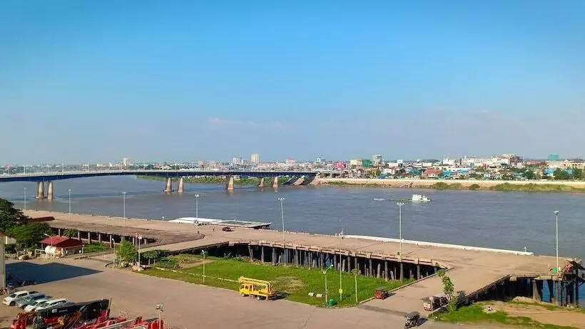 Lcs Hotel & Apartment