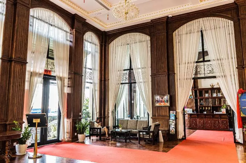 Lcs Hotel & Apartment