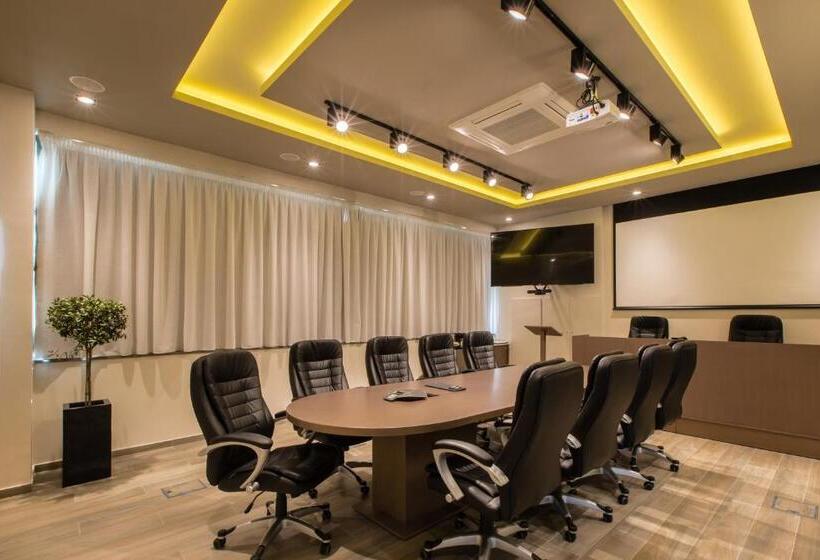 ホテル Oniros Residences