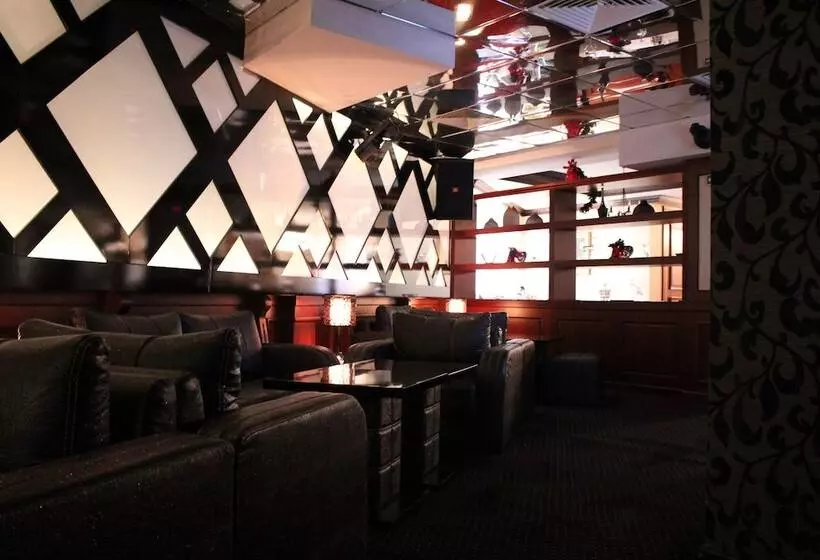 ホテル Shiroka Laka