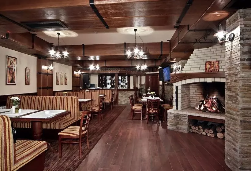 ホテル Shiroka Laka