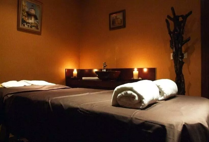 ホテル Shiroka Laka