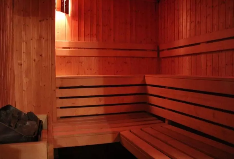 ホテル Shiroka Laka