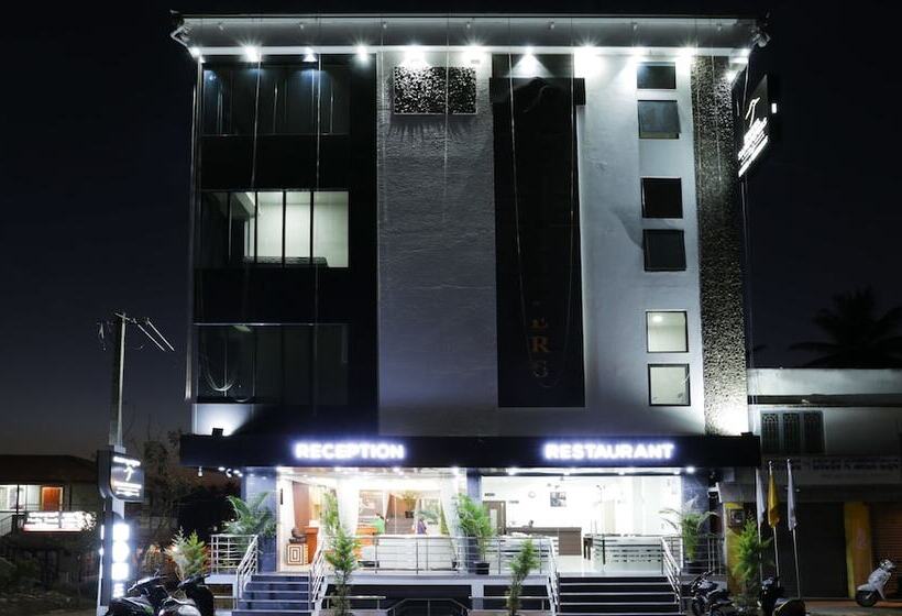 Hotel Treebo Sandpipers Kushalnagar