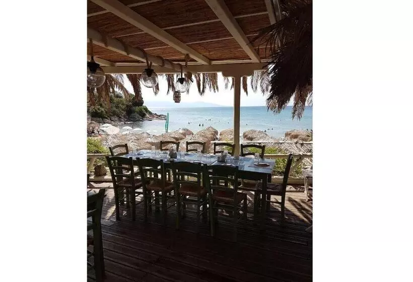 هتل Villa Nickolas