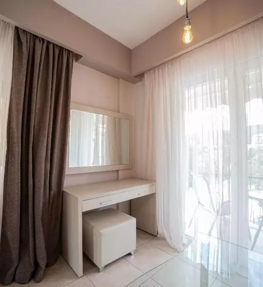 هتل Villa Nickolas