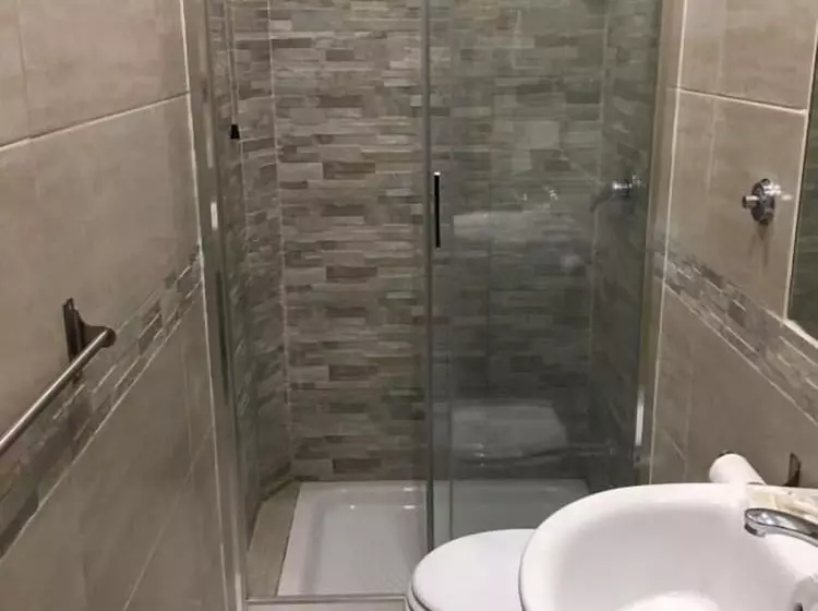 پانسیون Guest House Hola Roma