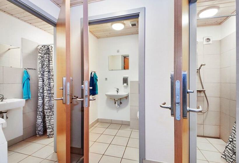 פנסיון Knaplund Destillery