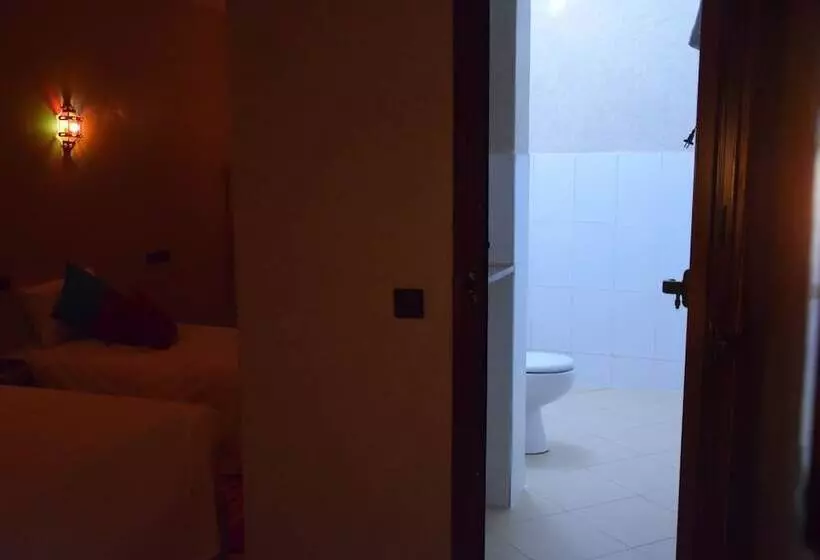 پانسیون Restaurant Dar Al Madina