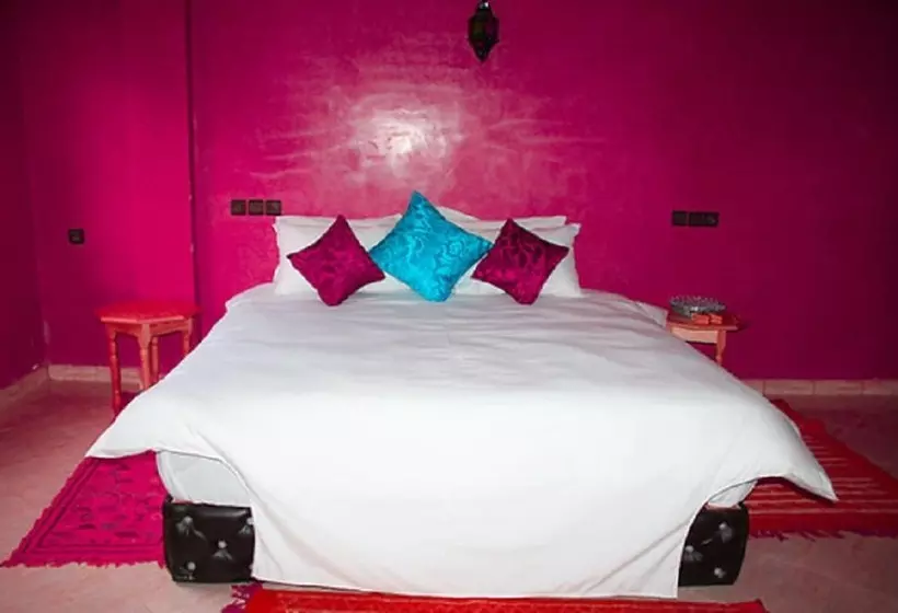 پانسیون Restaurant Dar Al Madina