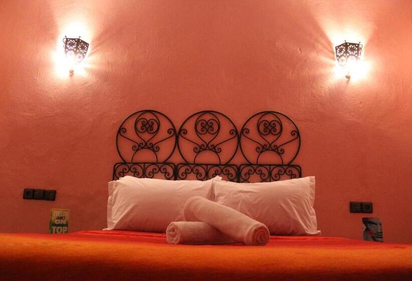 بنسيون Restaurant Dar Al Madina