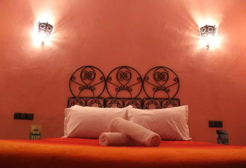 پانسیون Restaurant Dar Al Madina