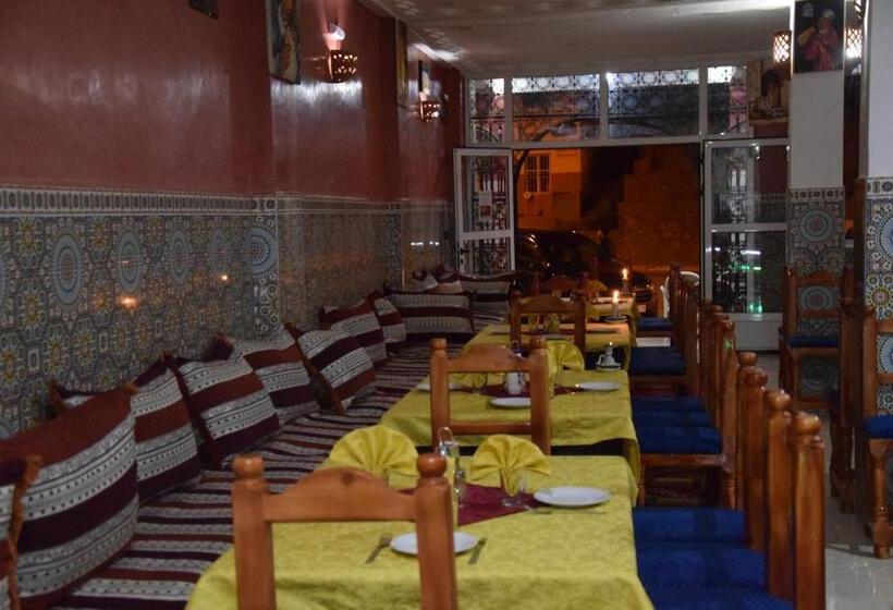 بنسيون Restaurant Dar Al Madina