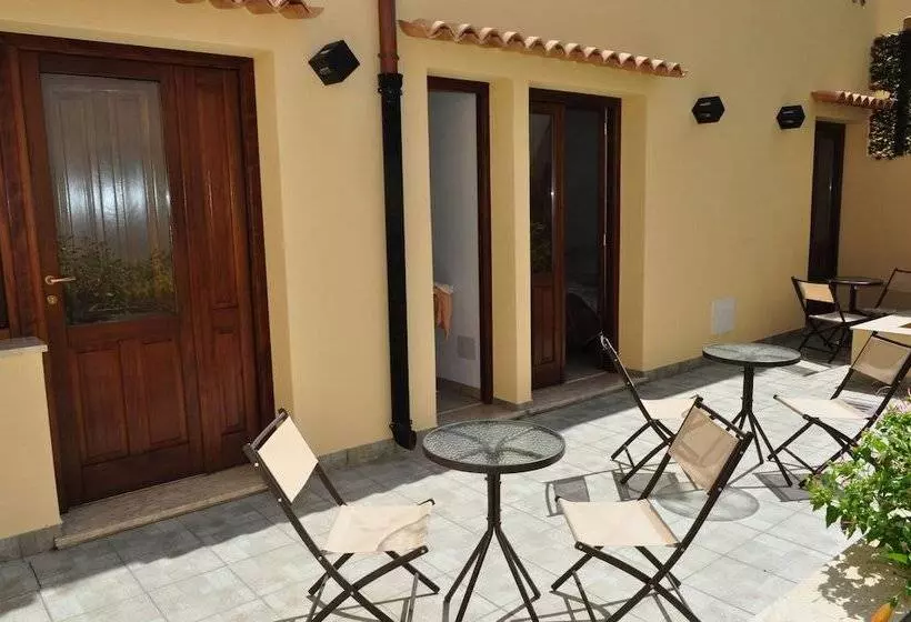 Majatalo Rooms And Breakfast Zefiro