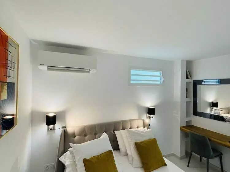 Studio Charmant A Fort De France Avec Vue Sur Jardin 38 M²