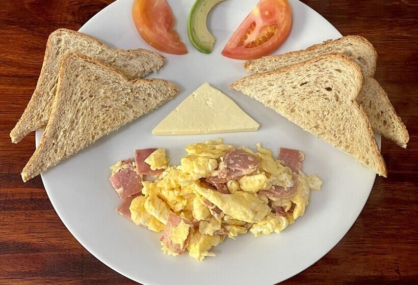 هتل Dreams Lodge Monteverde