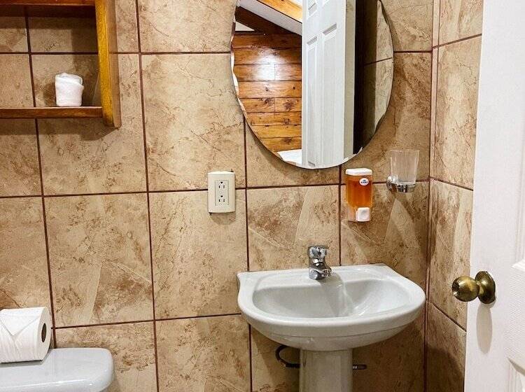 هتل Dreams Lodge Monteverde