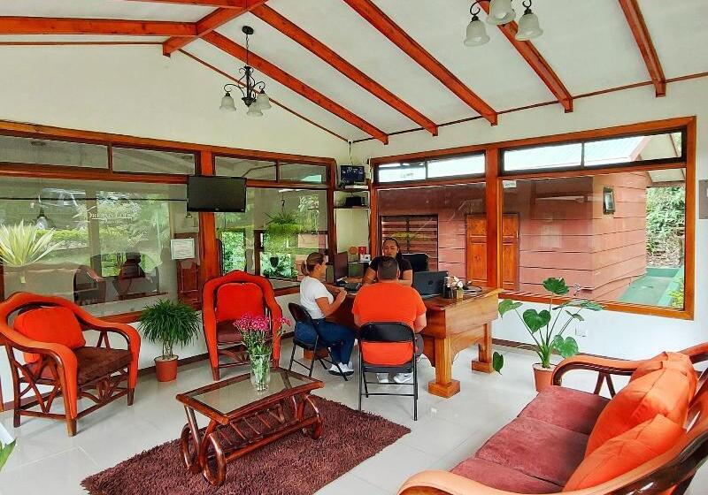 هتل Dreams Lodge Monteverde