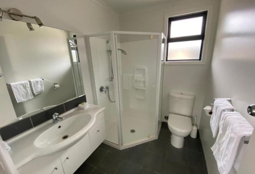 בית מלון כפרי Grove Park Motor Lodge