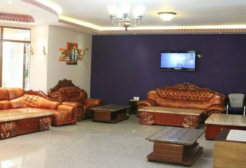 هتل Misty Mountain Lodge