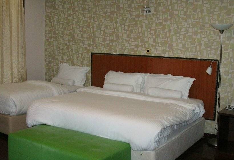 هتل Misty Mountain Lodge