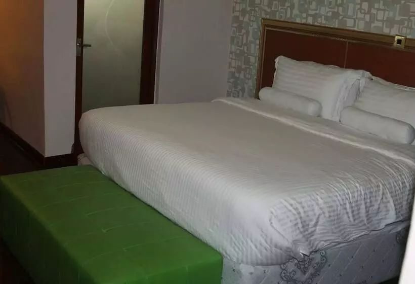 هتل Misty Mountain Lodge