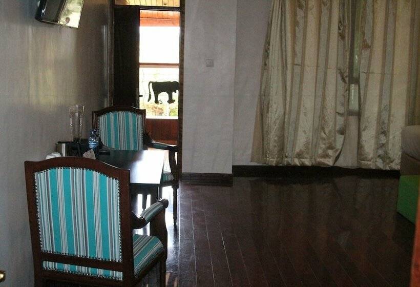 هتل Misty Mountain Lodge