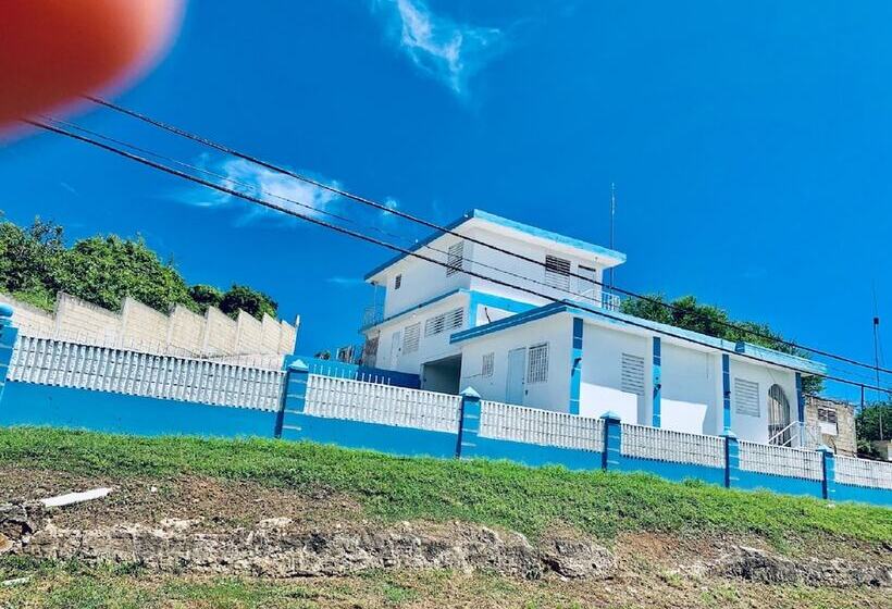 هتل The Hill Inn At Arecibo 681 Ocean Drive