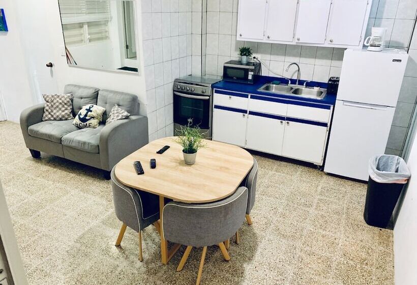 هتل The Hill Inn At Arecibo 681 Ocean Drive