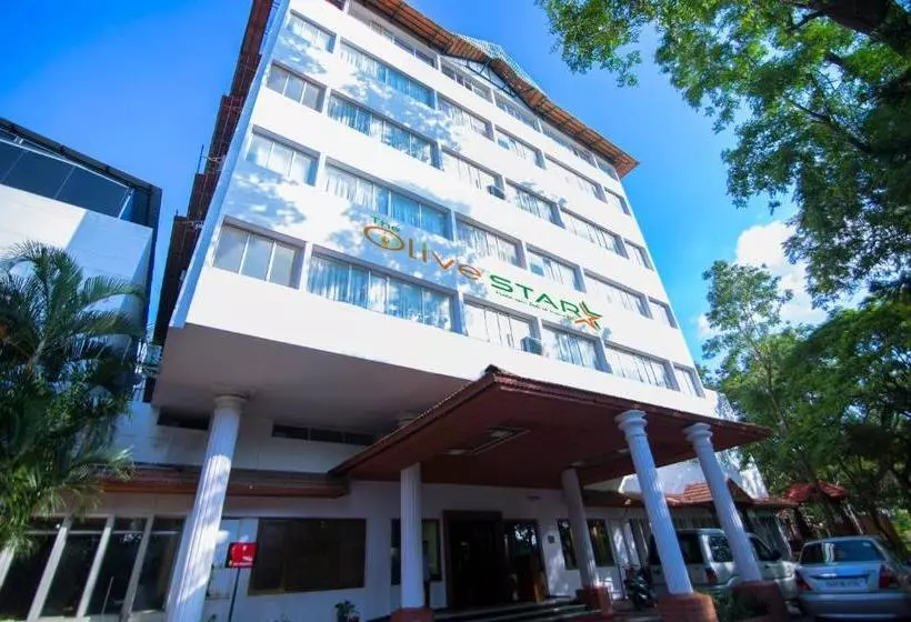 Hotelli Super Townhouse Mysore Central Formerly Olive Star