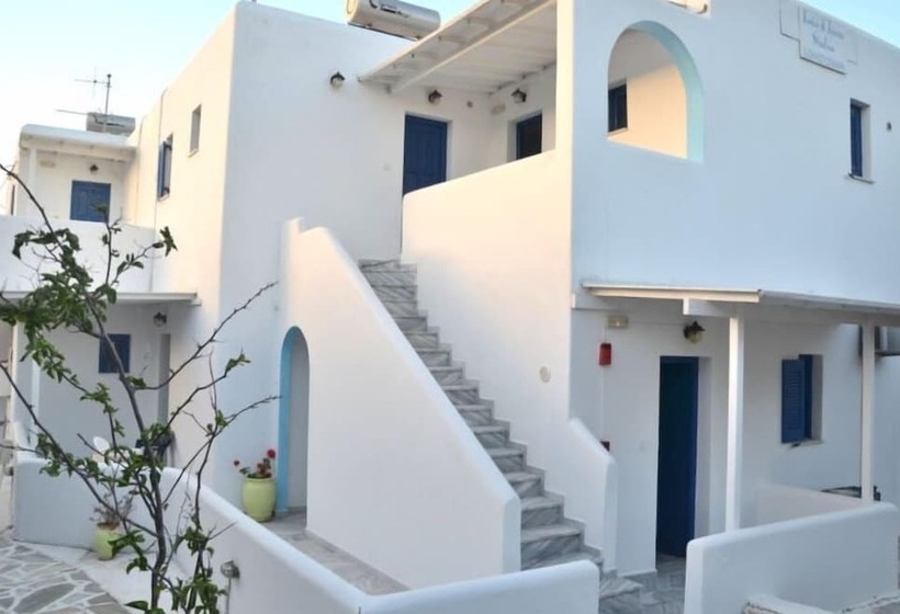 Kostas & Ioanna Studios