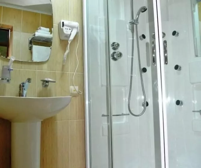 Mercury Hotel Complex