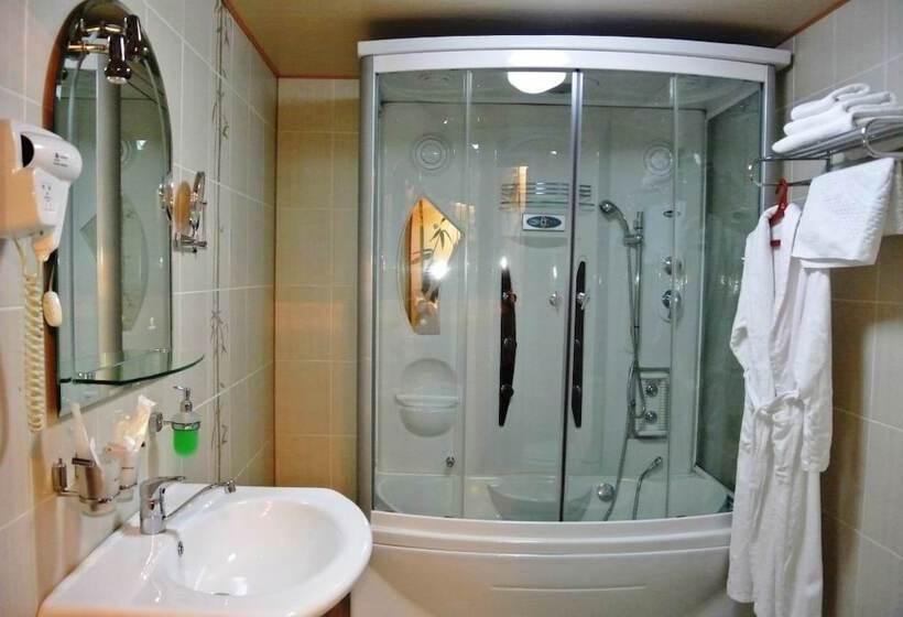 Mercury Hotel Complex