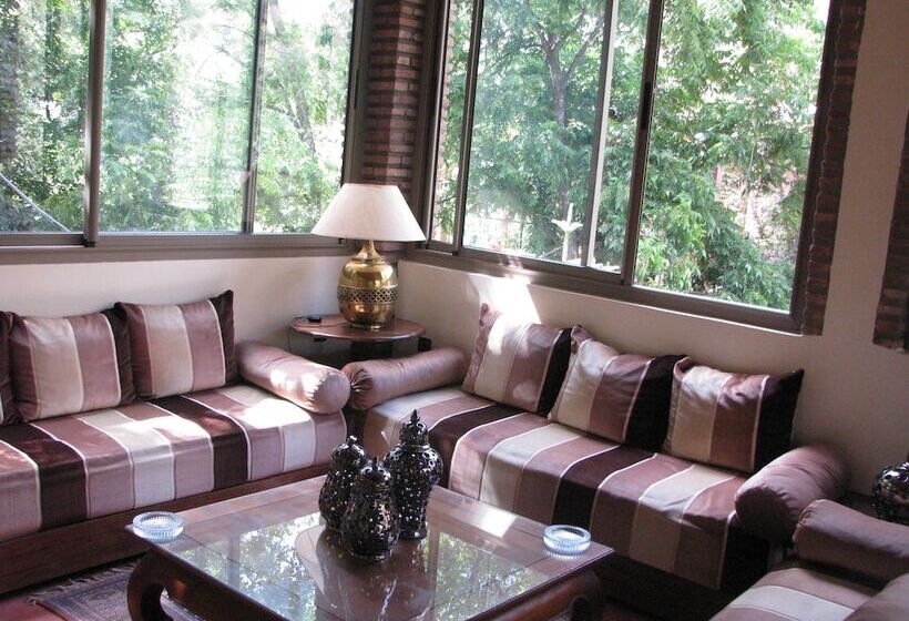 پانسیون Chez Larbi Ourika