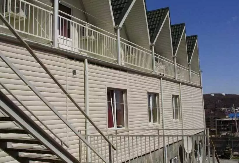 پانسیون Guest House Vesta