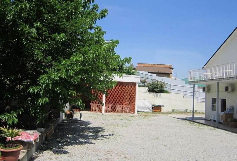 پانسیون Guest House Vesta