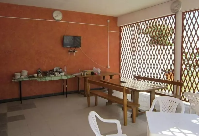 پانسیون Guest House Vesta