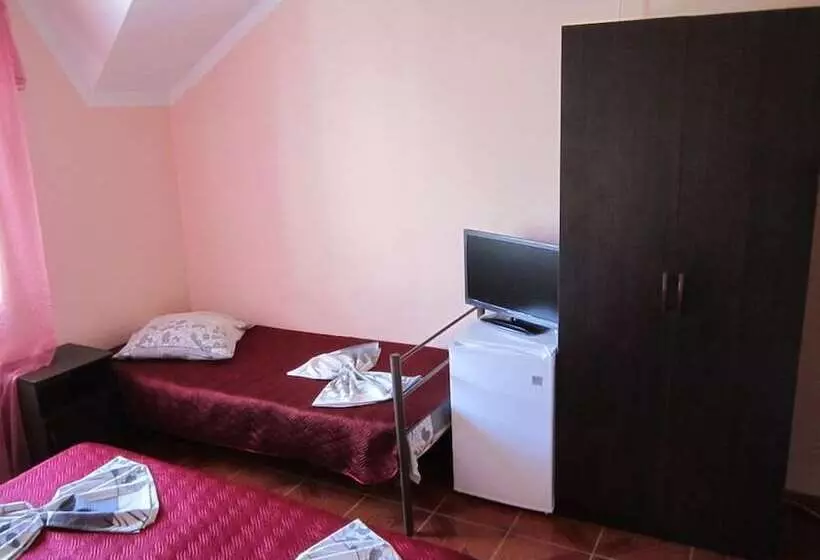 پانسیون Guest House Vesta