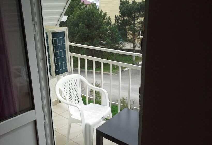 پانسیون Guest House Vesta