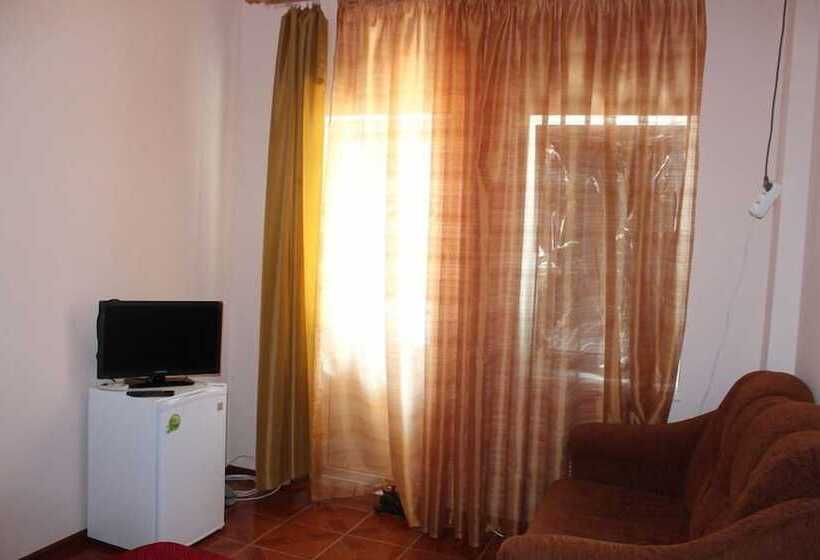 پانسیون Guest House Vesta