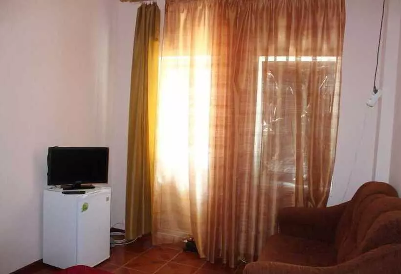 پانسیون Guest House Vesta