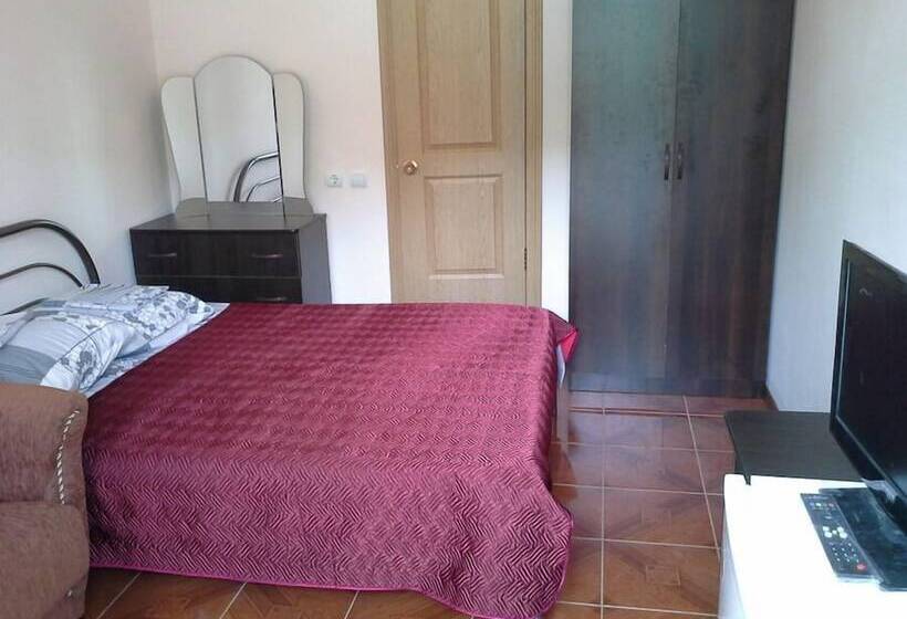 پانسیون Guest House Vesta