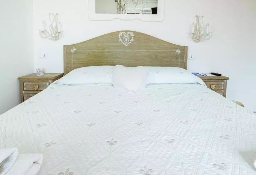 6 In Centro Guest House